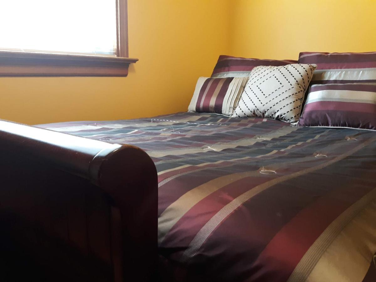 Bed and Breakfast Quiet, Clean House W/ Steel Balls Richmond Exterior foto